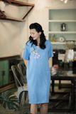  Đầm xanh biển thêu tay hoa phượng tím 