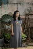  Đầm Remifa Xám Chì thêu tay Mặt Hoa Picasso 