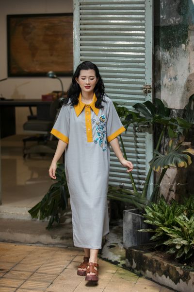  Đầm Lá La xám phối vàng thêu tay Tắc Kè Hoa 