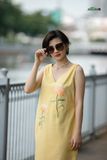  Đầm Vàng linen thêu tay Cẩm Tú 