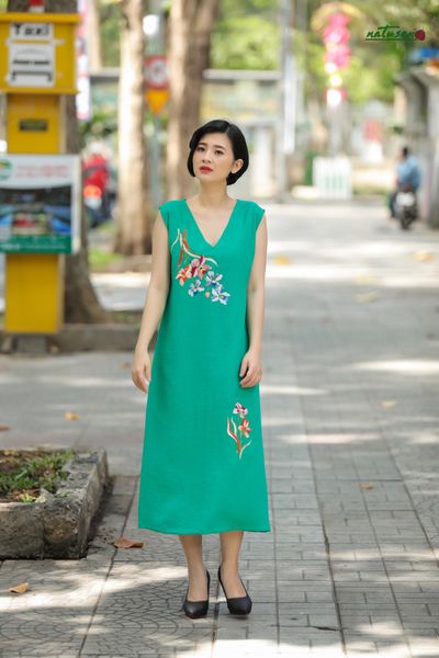  Đầm maxi tim Xanh Ngọc lam thêu Lan / Poppy 