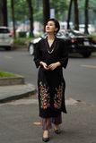  Áo Tunic Đen thêu thủ công Xuân Bình 