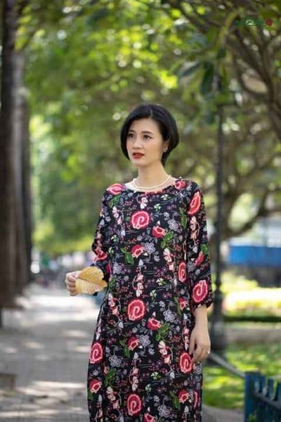  Áo dài IN Saigon retro Hoa, Lập thể 