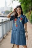  Đầm thêu tay hoa Hồng Florentina Denim Safari 