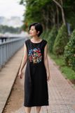  Đầm đen linen đi tiệc Tết Hoà Hợp maxi thêu tay 