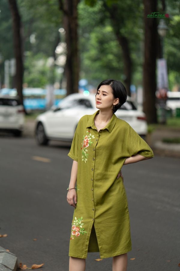  Đầm chemise Xanh Oliu thêu tay Tầm Xuân 