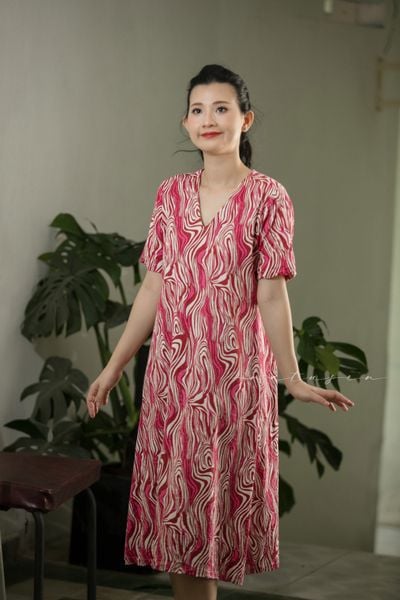  Đầm Emmy hồng bông vân gỗ 