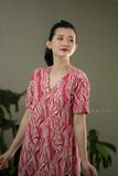  Đầm Emmy hồng bông vân gỗ 