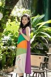  Đầm color block Rạng Rỡ thêu tay Nhà Diều linen phối màu không tay 