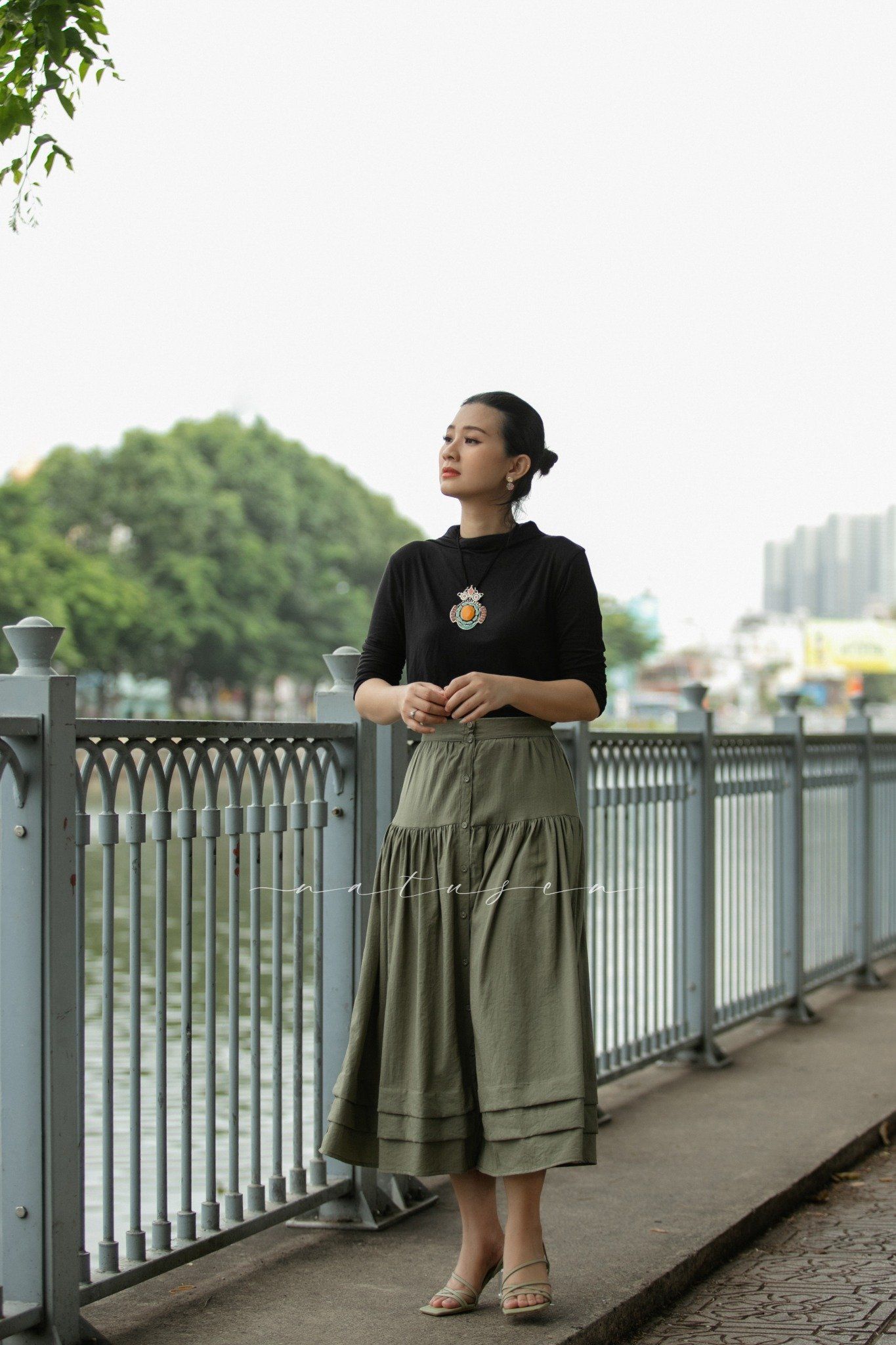 Chân váy khaki cài nút  Tìm mua Chân váy khaki cài nút tại  prettycosmeticsvn