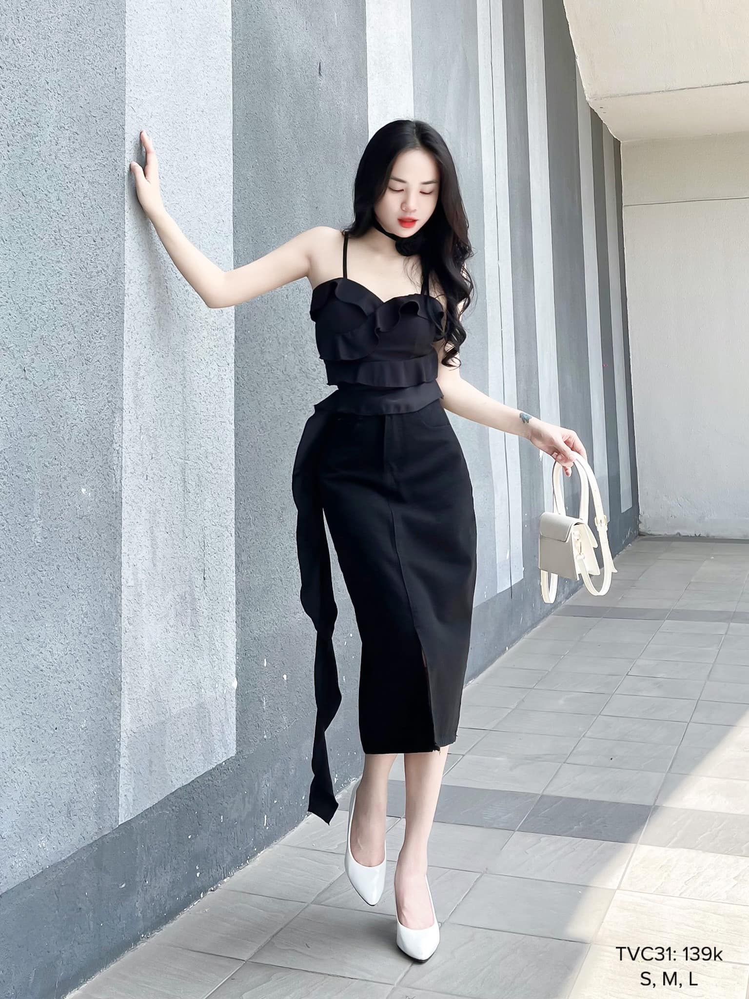 Chân váy bút chì lưng cao xẻ trước thiết kế màu trắng gạo Chất liệu vải  nhập có độ co giãn tốt BC07  Giá Sendo khuyến mãi 199000đ  Mua ngay 