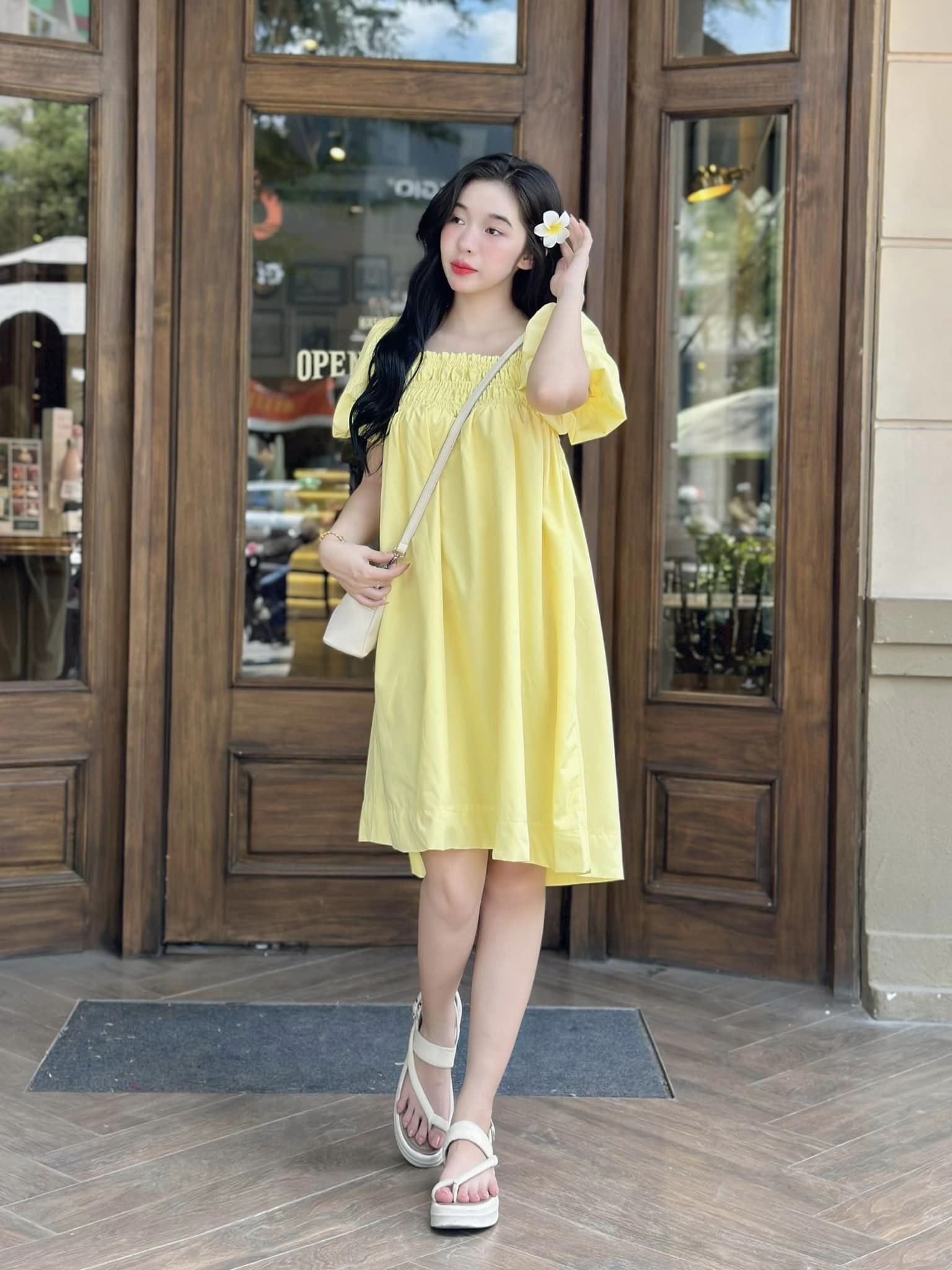 Đầm babydoll kate lụa tay phồng