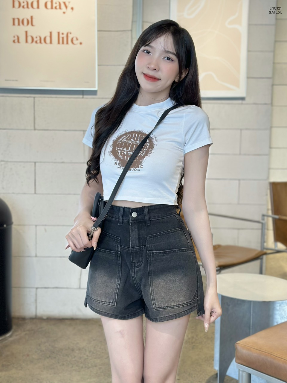 Quần short jean túi vuông đôi