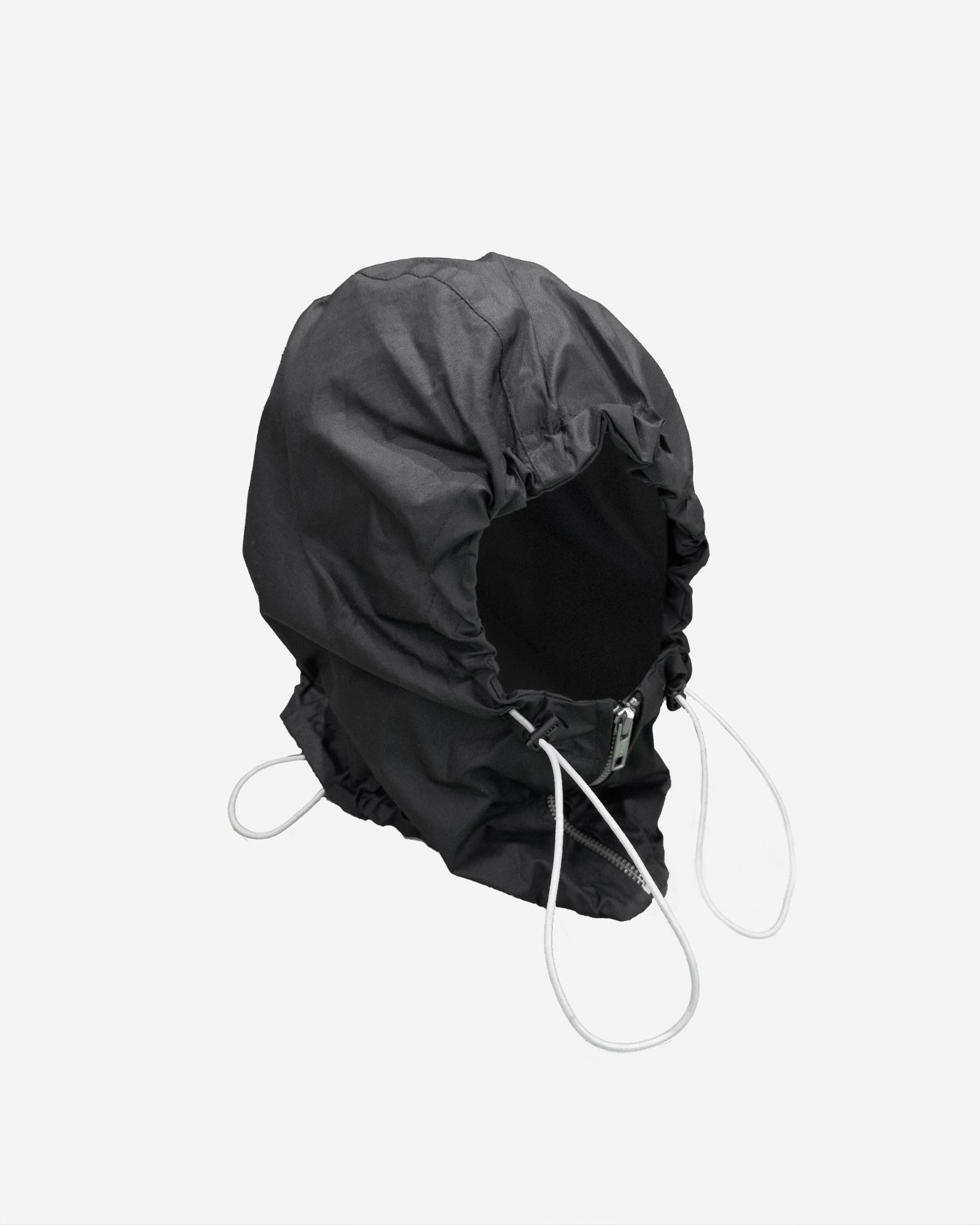  BLVCK NYLON HOOD 