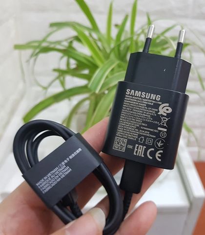 Củ sạc nhanh 25W Type C kèm cáp