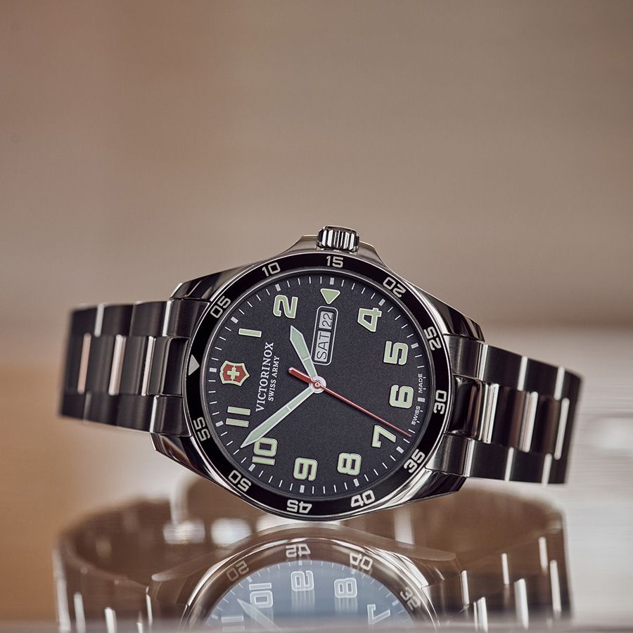  Đồng hồ Fieldforce 241849 