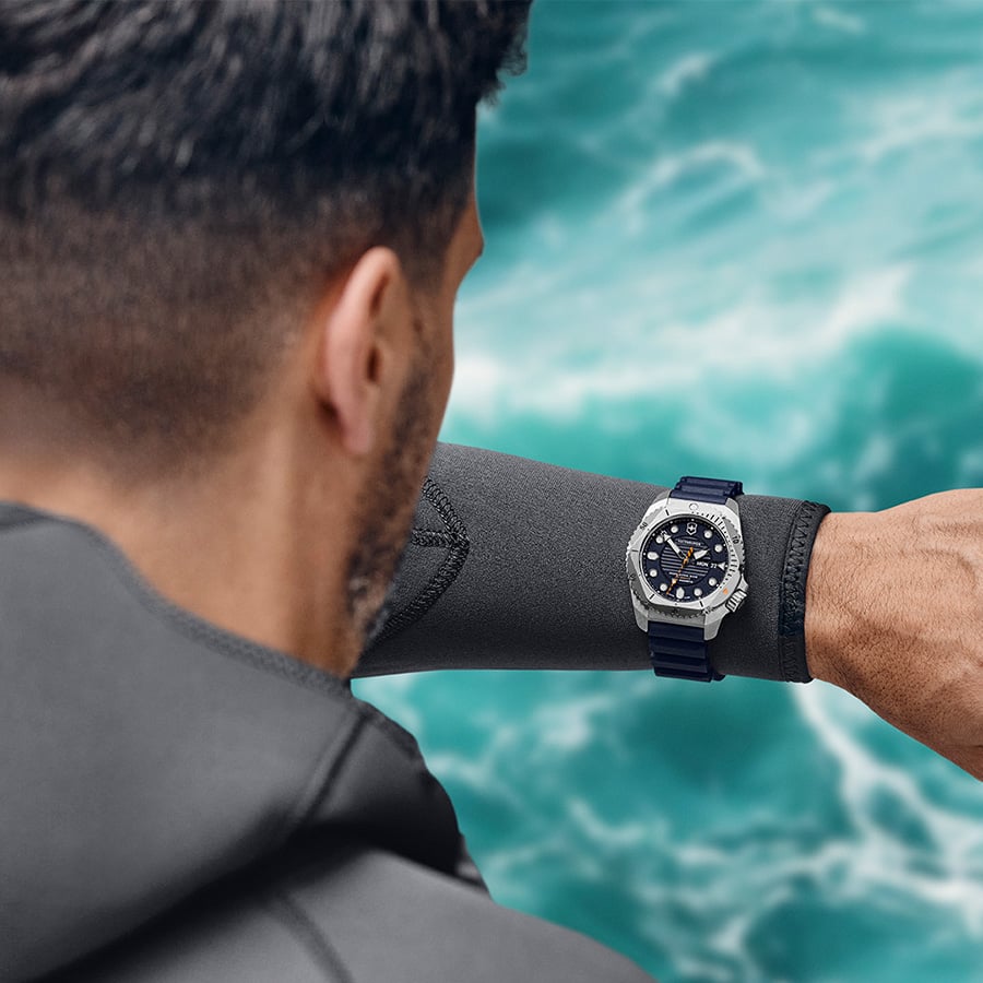  Đồng hồ Dive Pro Automatic 241995 