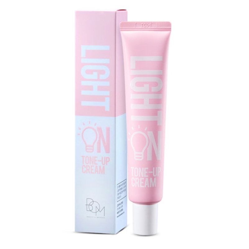  Kem Nâng Tông Da Bom Light On Tone-Up Cream 40ml. 