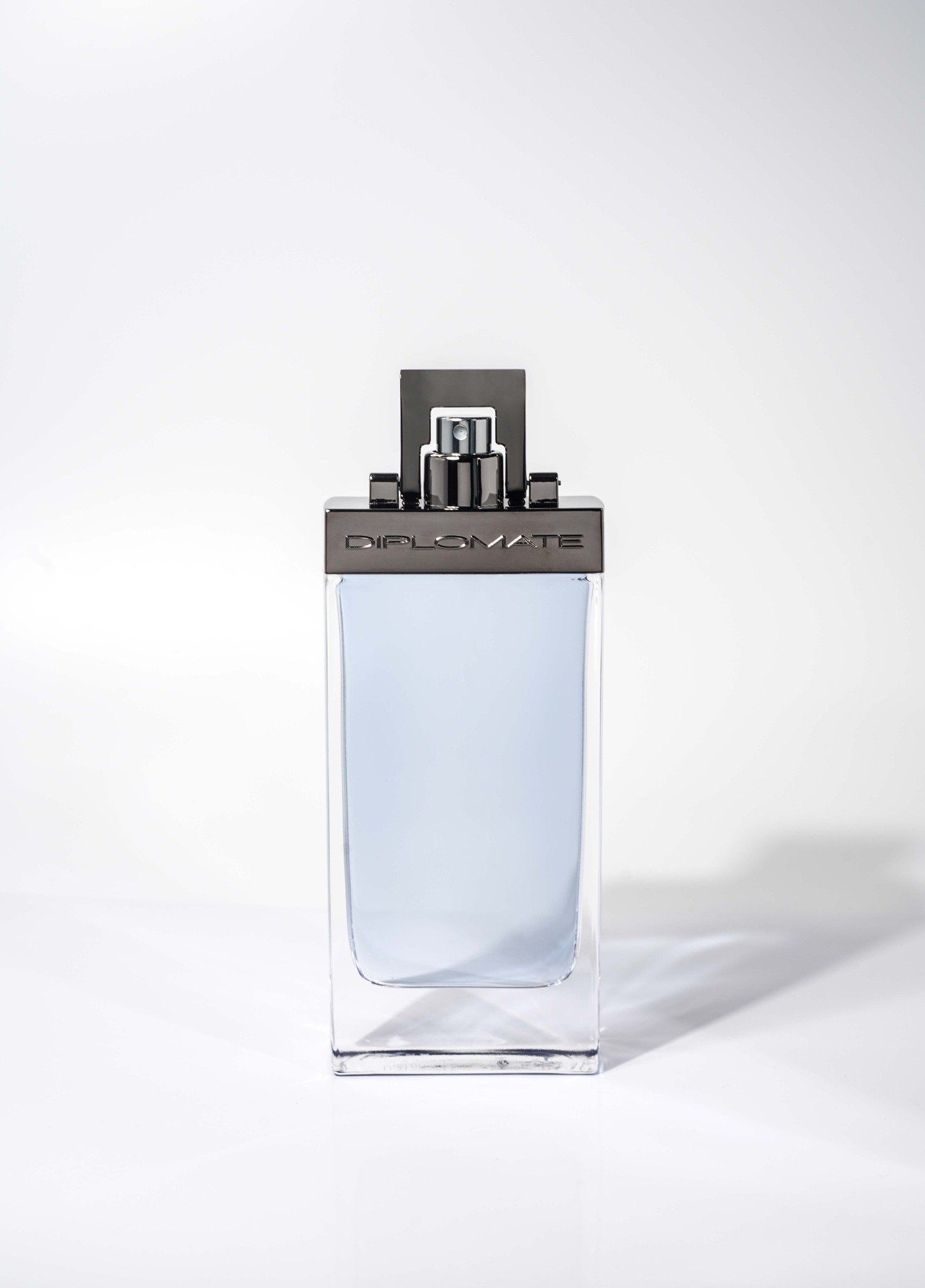  Nước Hoa Nam Parisblue Diplomate  100ml. 