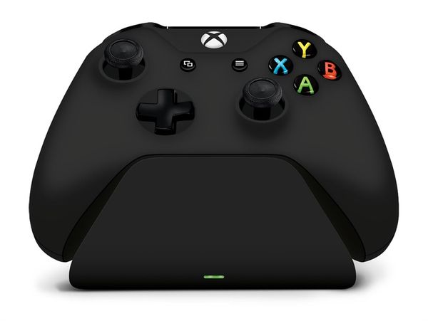 Controller Gear - Officially Licensed Xbox Pro Charging Stand : Carbon Black