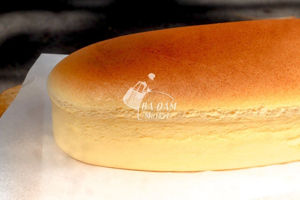  BÁNH BÔNG LAN PHÔ MAI (CHEESE CAKE) NHÀ MOM 300-350GR (ÍT NGỌT) 