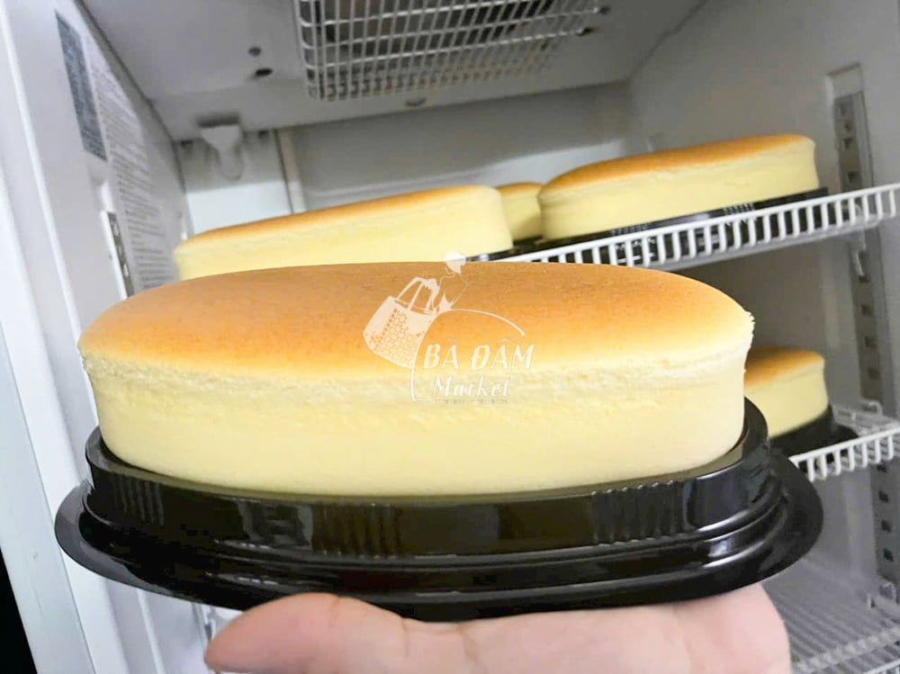  BÁNH BÔNG LAN PHÔ MAI (CHEESE CAKE) NHÀ MOM 300-350GR (ÍT NGỌT) 