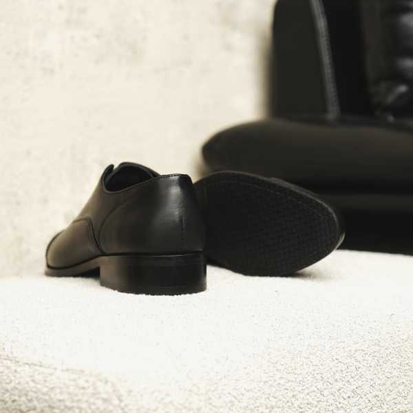 DERBY CAPTOE BLACK NEW