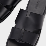 Ares sandal