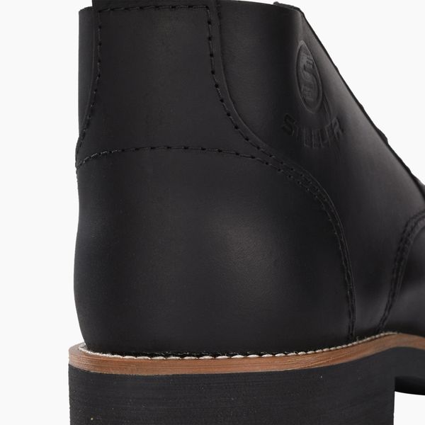 Chukka Hunter Đen Sáp