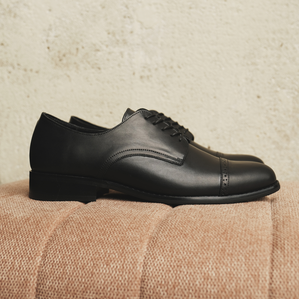DERBY CAPTOE BLACK NEW