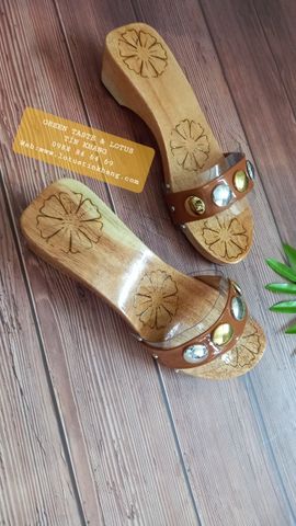 Guốc Gỗ Cao Gót Quai Trong Đính Hạt Vẽ Mỹ Nghệ Sang Trọng, Chuẩn Đẹp-GGCVDHTK04