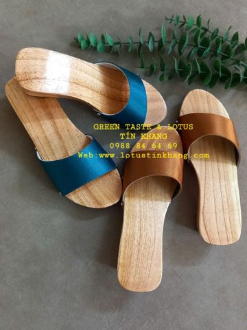 Guốc Gỗ, Guốc Mộc Cao Gót 5cm Quai Lụa Sang Trọng, Chuẩn Đẹp-GGCG5QLLTK02-01
