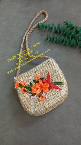 Túi Xách Lục Bình Thêu Mỹ Nghệ Quai Đeo Xinh Xắn-Giỏ Lục Bình Thêu Chuẩn Đẹp TXLBTMNQDLTK05