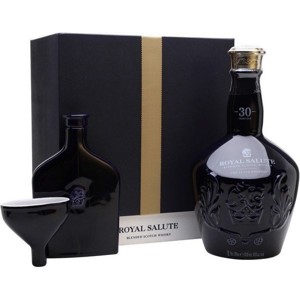  Chivas 30 Năm Royal Salute 