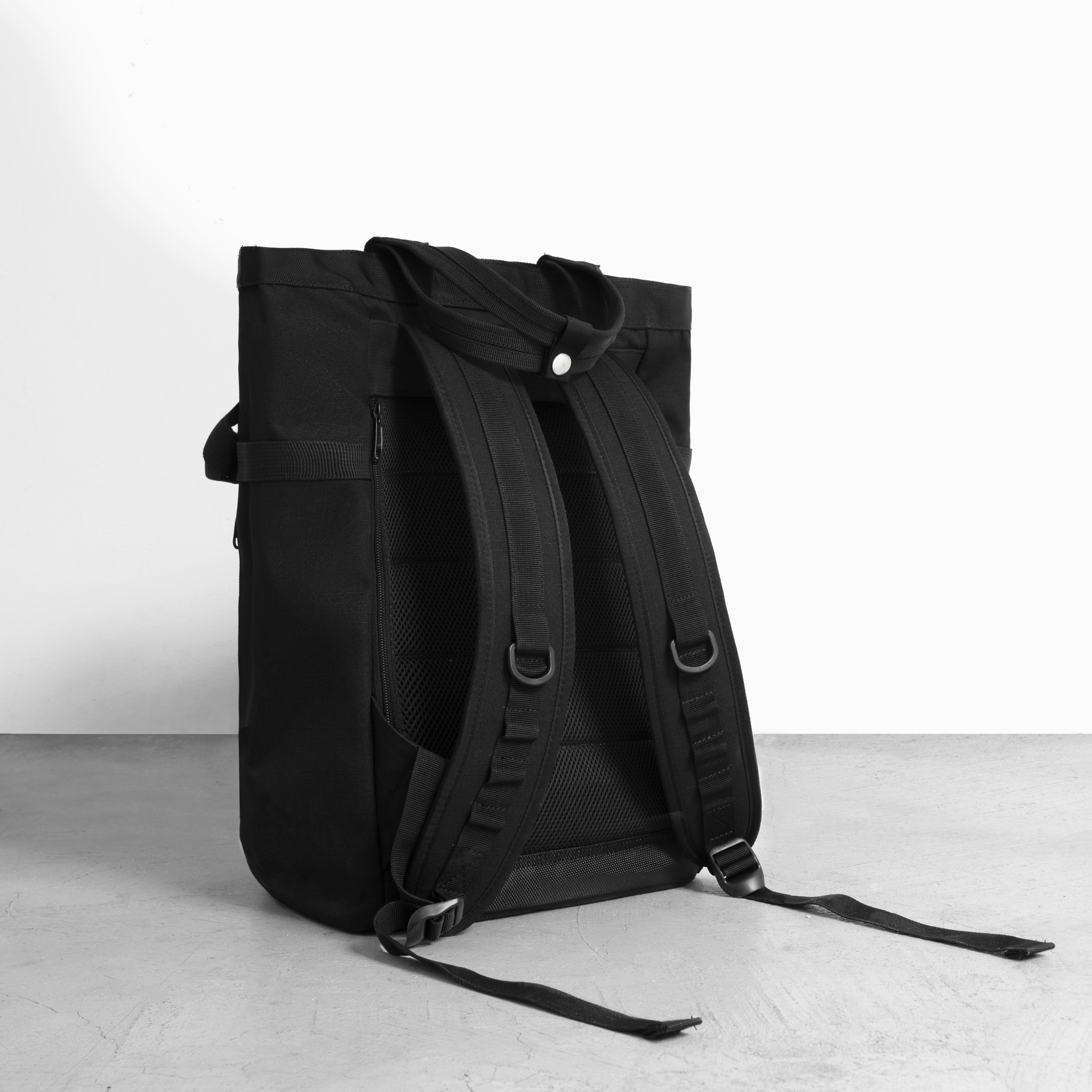  Daily Carrier Backpack "Black" 