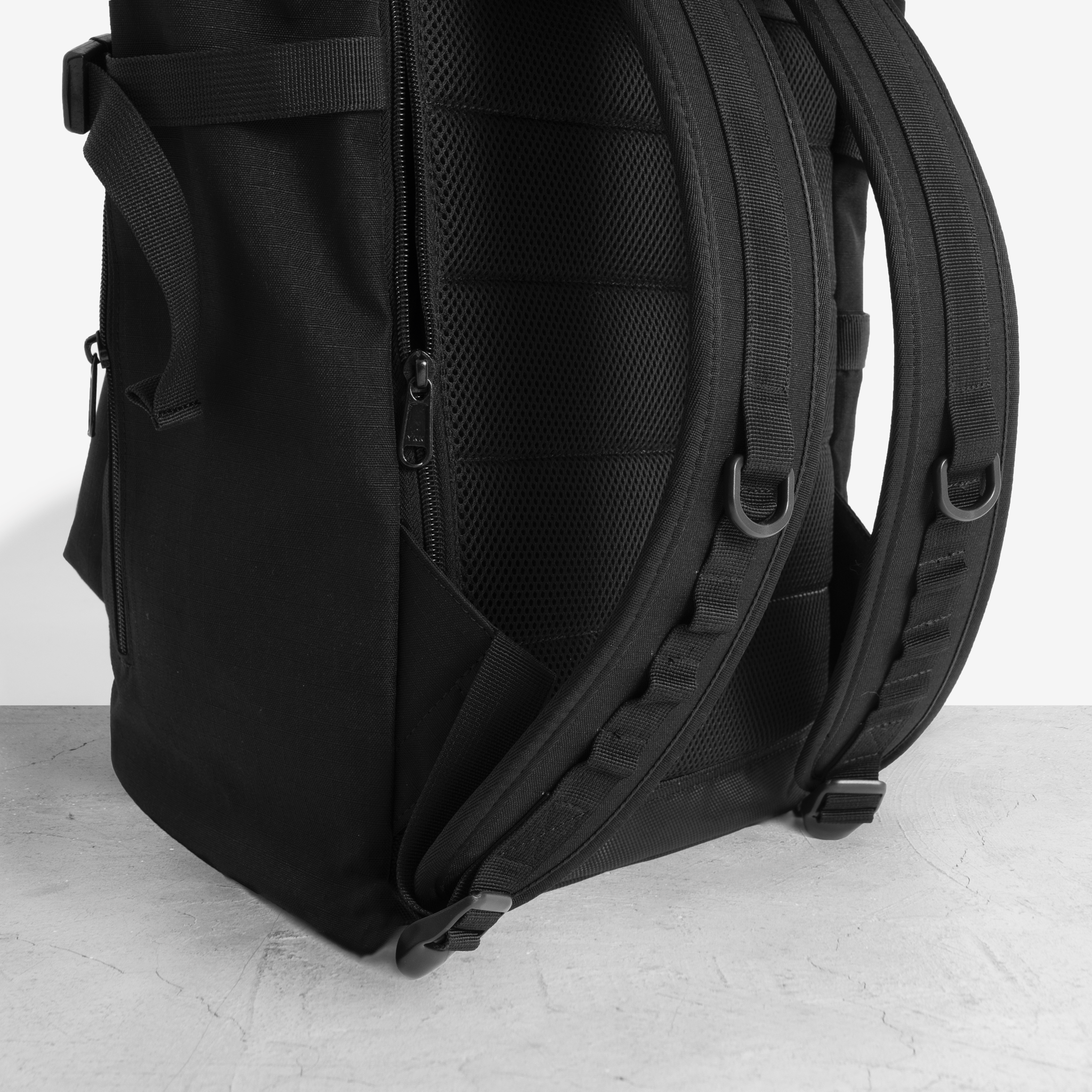  Daily Carrier Backpack "Black" 