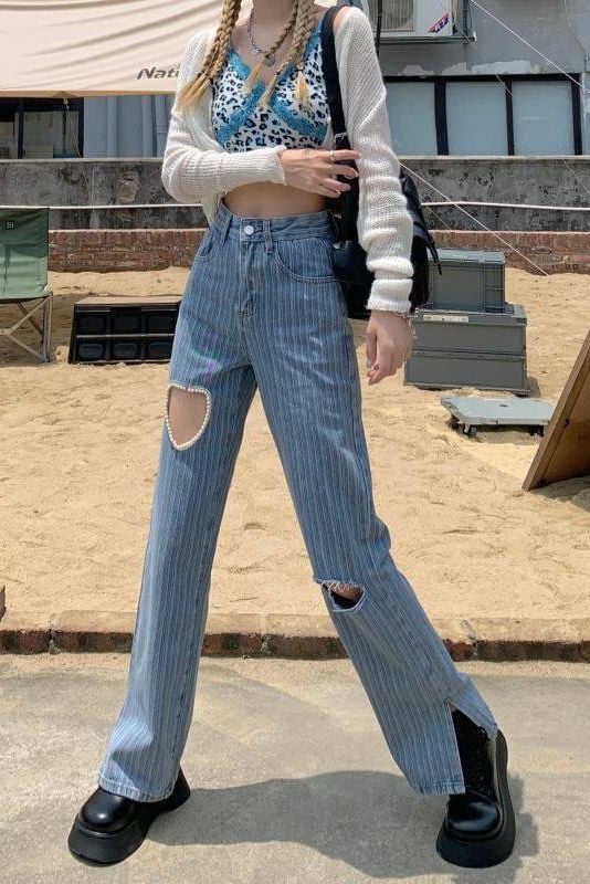  Quần Jeans Nữ Xẻ Gấu Rách Đùi Phối Ngọc Trai Đơn Điệu 8026 