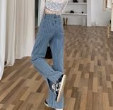  Quần Jeans Nữ Xẻ Gấu Rách Đùi Phối Ngọc Trai Đơn Điệu 8026 