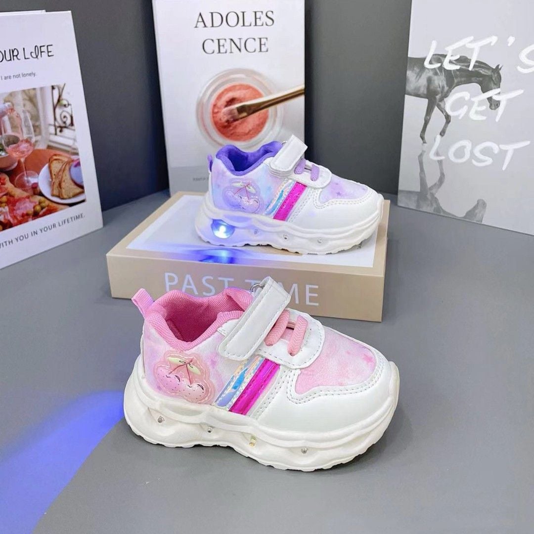  Giày Thể Thao Trẻ Em 671 