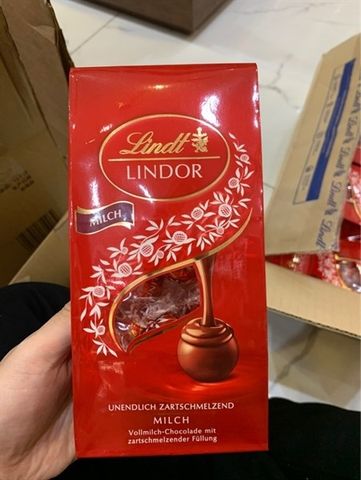 Socola Sữa Lindt 137G