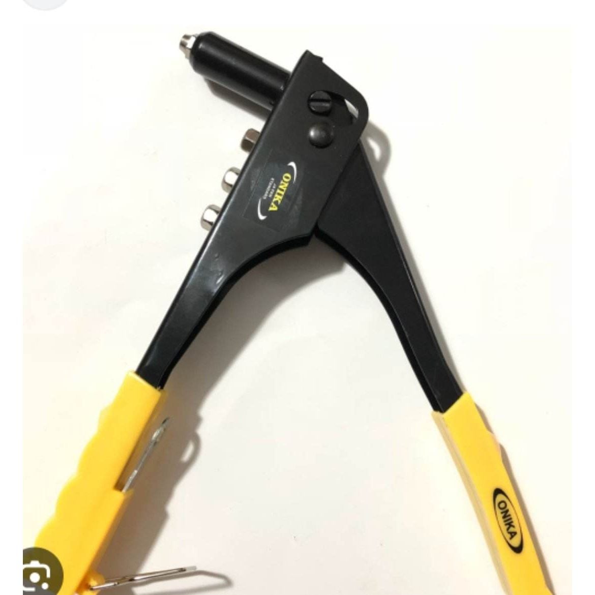 kiềm bấm rive onika