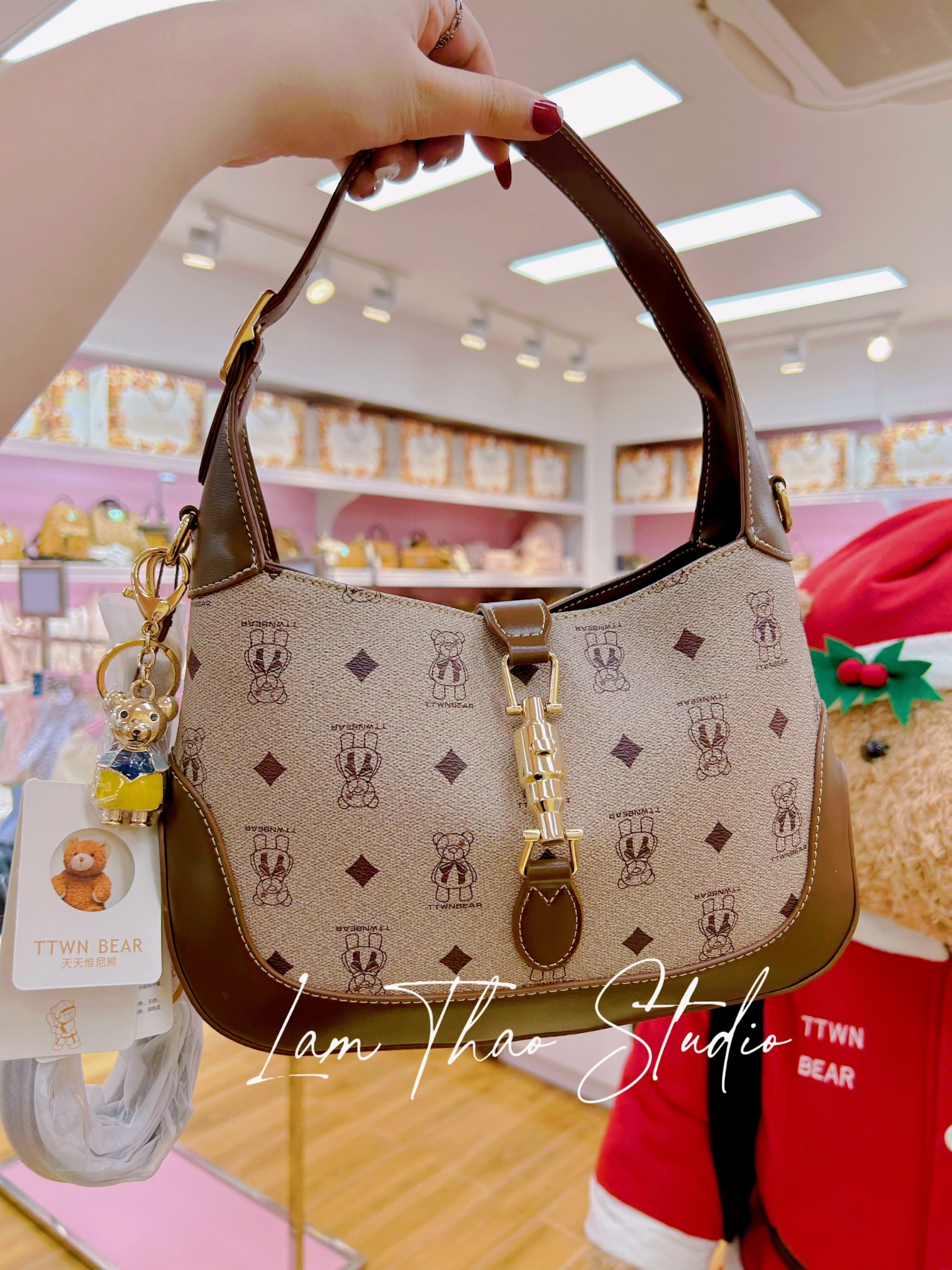 Túi Xách TTWN Bear Bag (TN-2853) – Lam Thảo Cosmetics