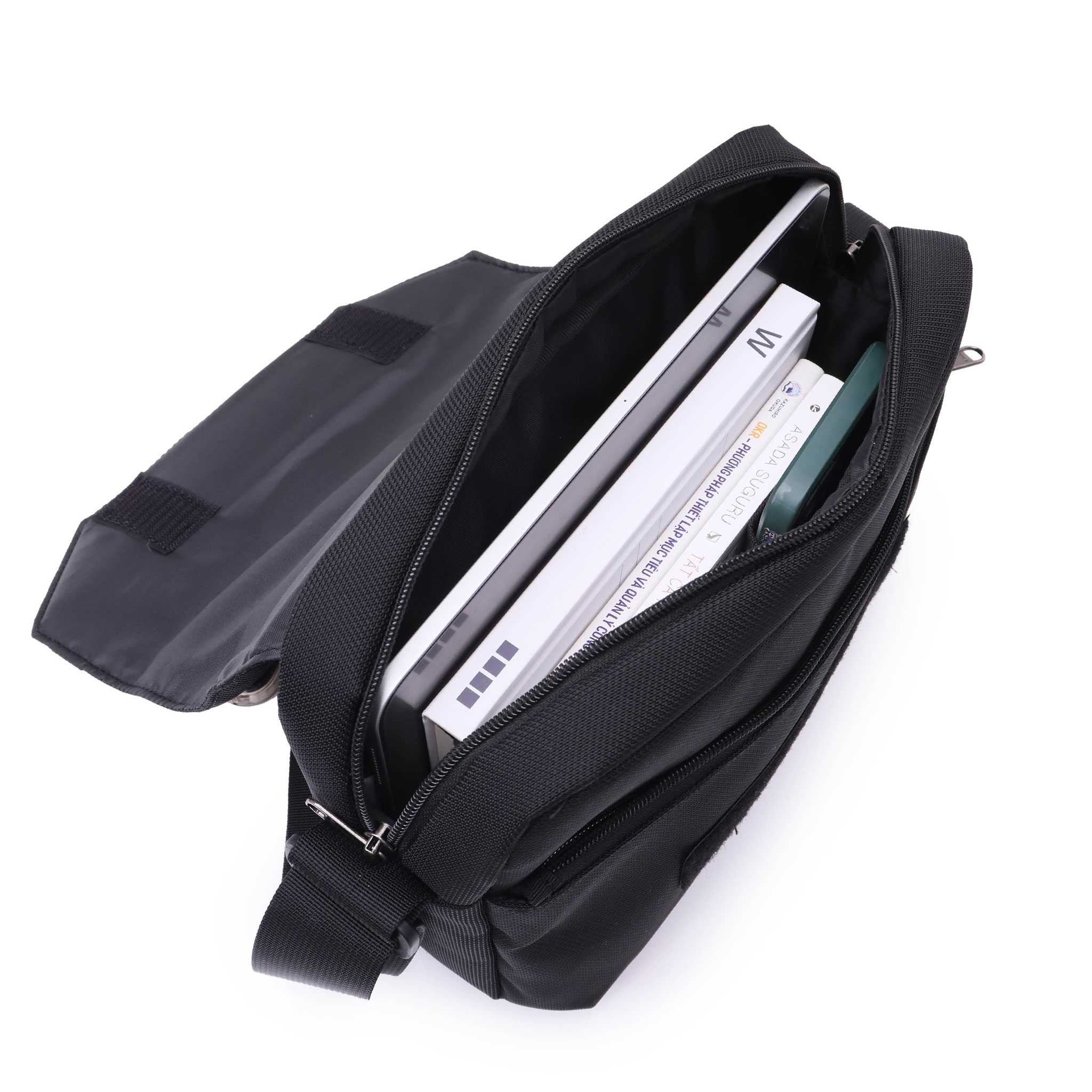  Forewing Messenger Bag - Black 