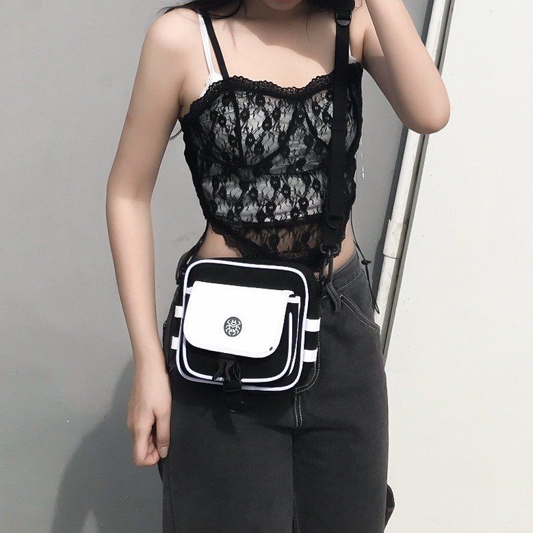  LETTER SHOULDER BAG 