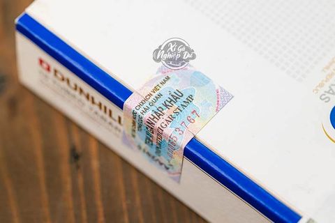 Cigar Dunhill Aged Tubed Tabaras - Hộp Xì Gà Dominica Chính Hãng