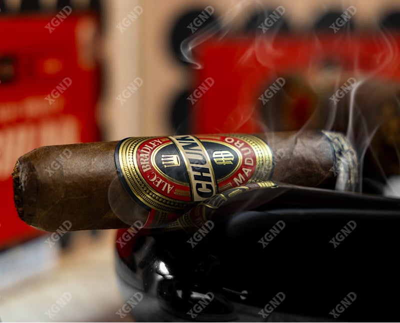 Cigar Alec Bradley Chunk Maduro 3XL