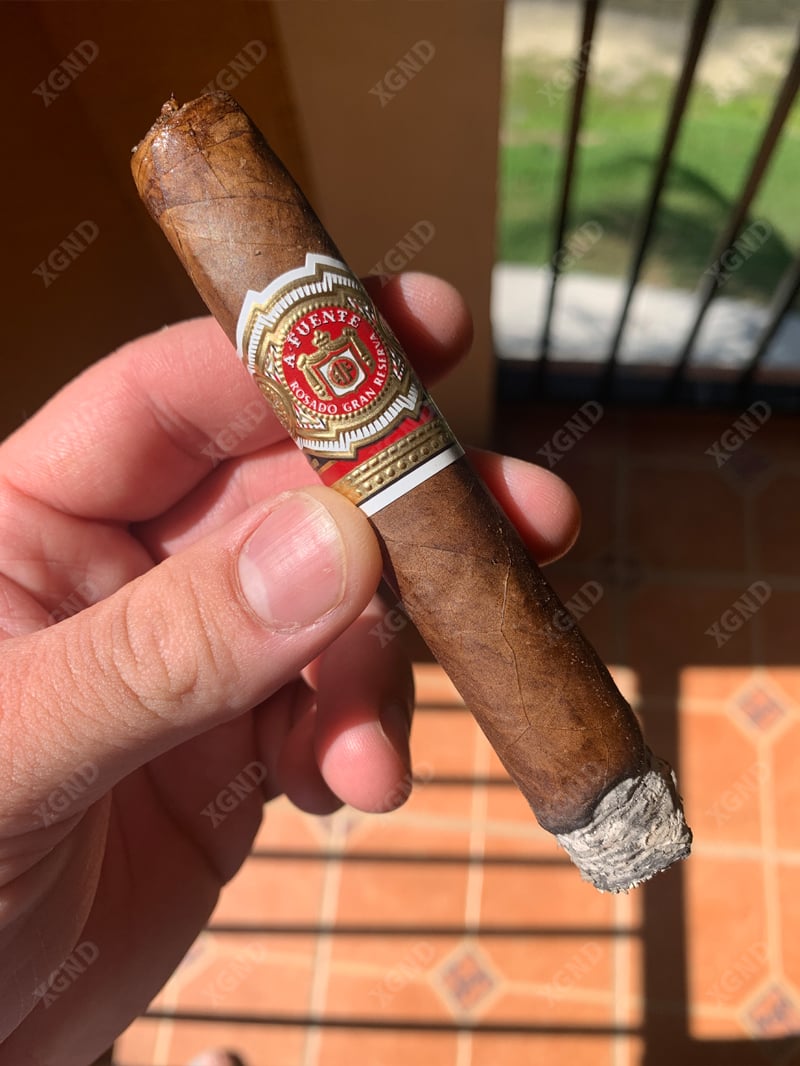 Cigar Arturo Fuente Rosado Sungrown Magnum R Vitola 44