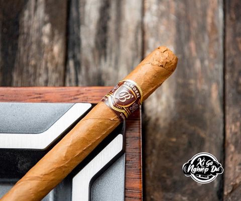 Cigar Balmoral Corona Tubos - Xì Gà Dominica Chính Hãng