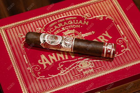 Cigar Corona Nicaraguan 25th Anniversary FSG Sun Grown Robusto - Xì Gà Chính Hãng