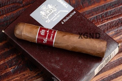 Cigar Dunhill Signed Range Robusto - Xì Gà Chính Hãng